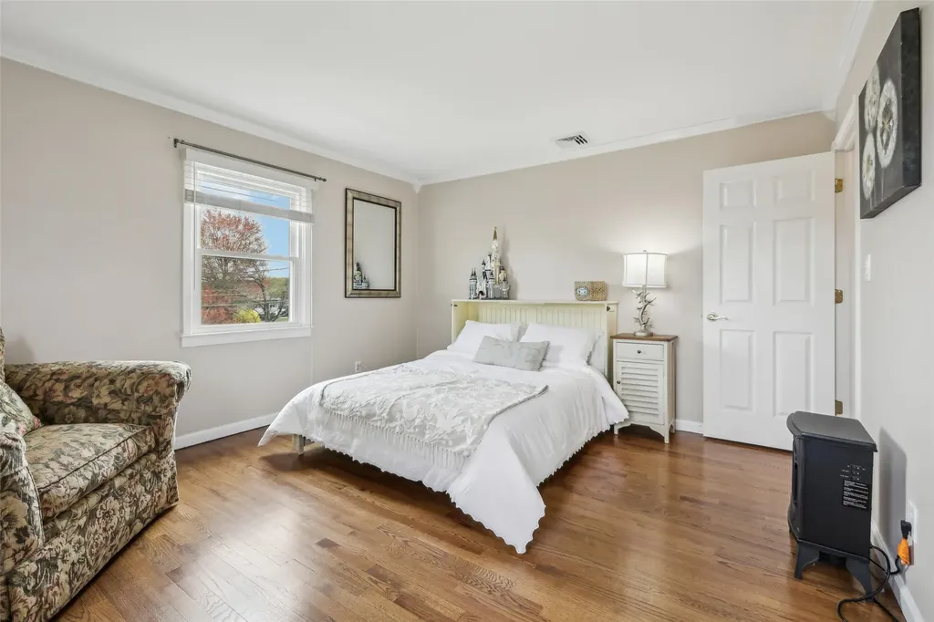 114 Neptune Drive Monroe NY 10950
