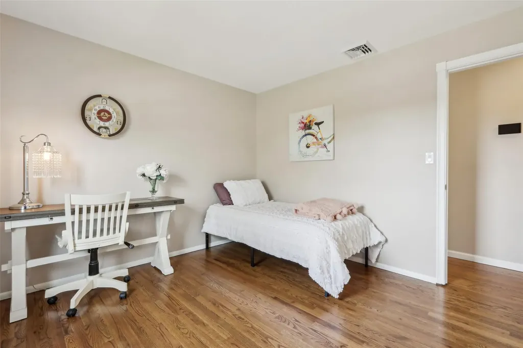 114 Neptune Drive Monroe NY 10950