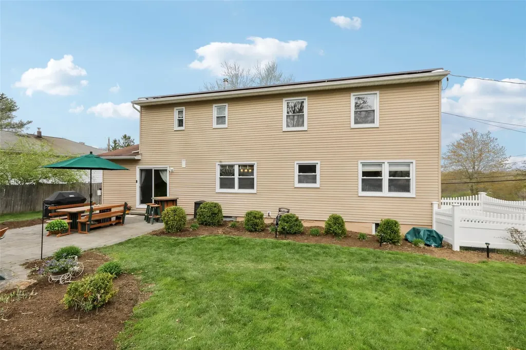 114 Neptune Drive Monroe NY 10950