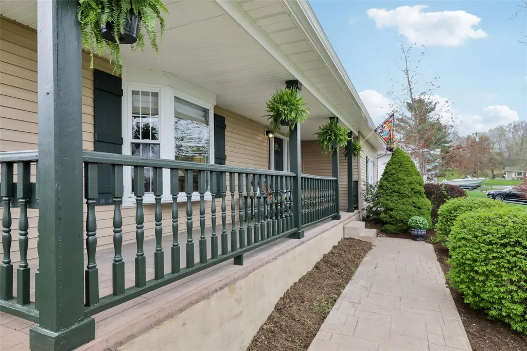 114 Neptune Drive Monroe NY 10950