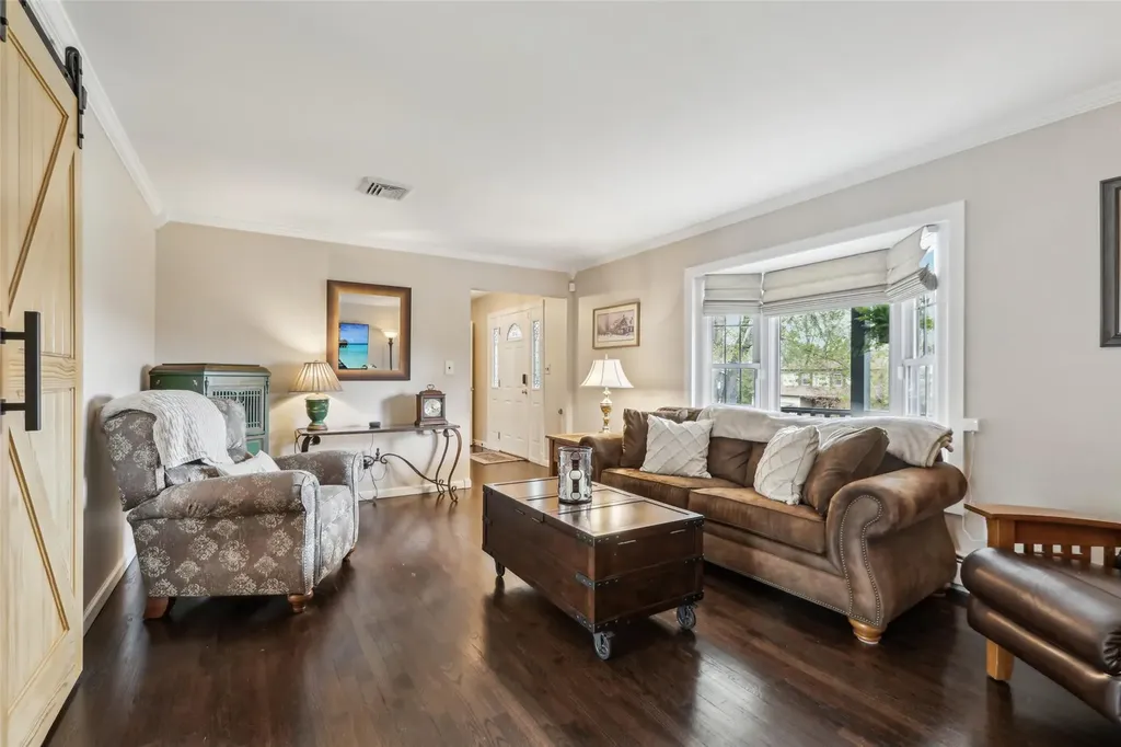 114 Neptune Drive Monroe NY 10950