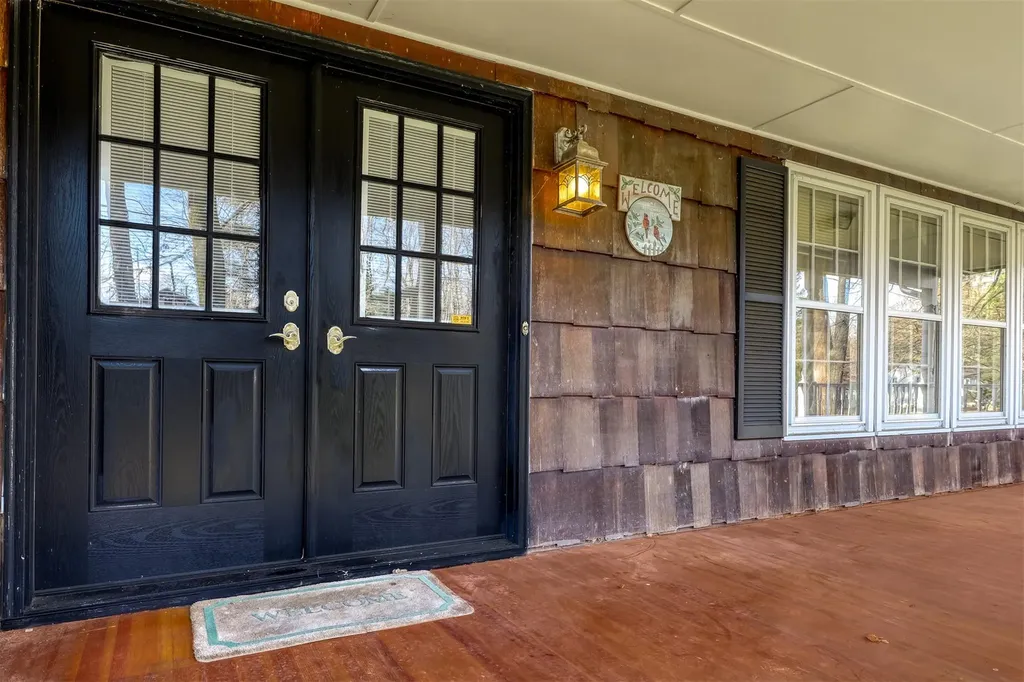 33 Dawn Lane Airmont NY 10901