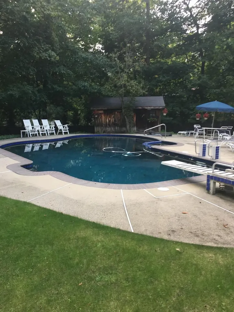 33 Dawn Lane Airmont NY 10901