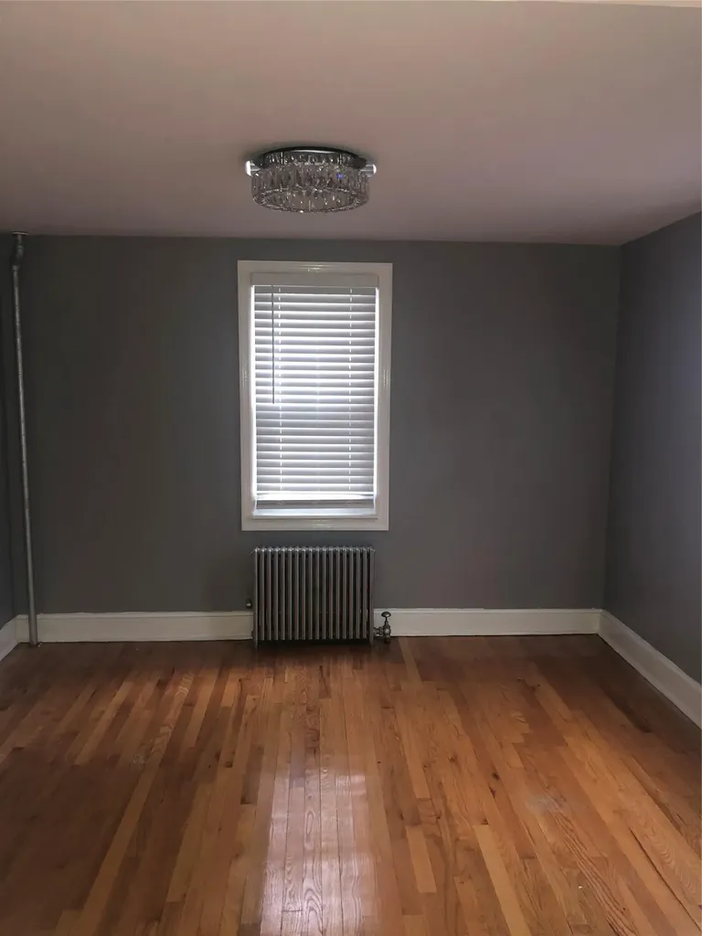 15 Elizabeth Avenue Hempstead NY 11550