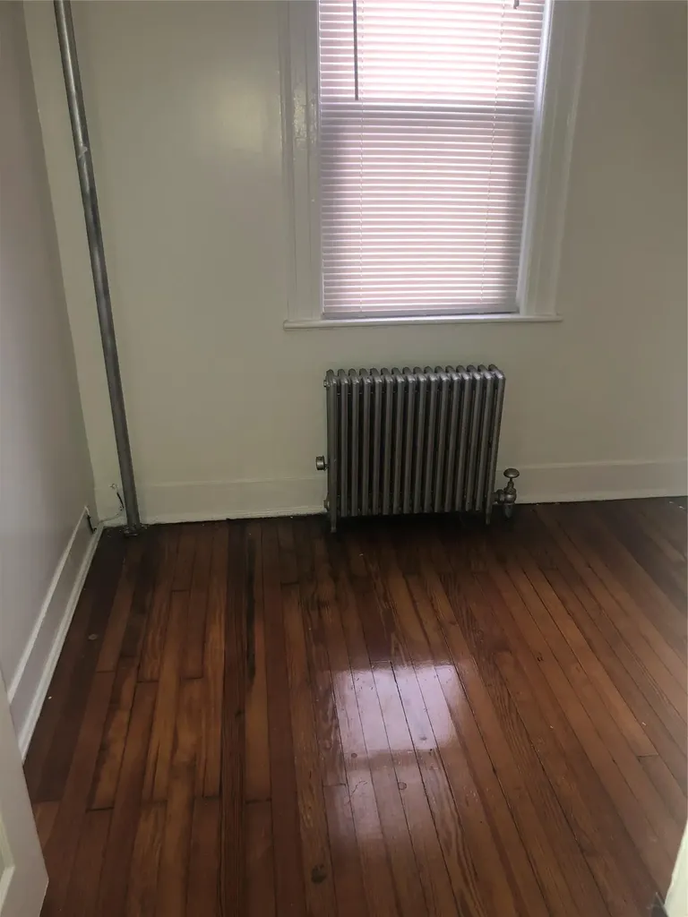 15 Elizabeth Avenue Hempstead NY 11550