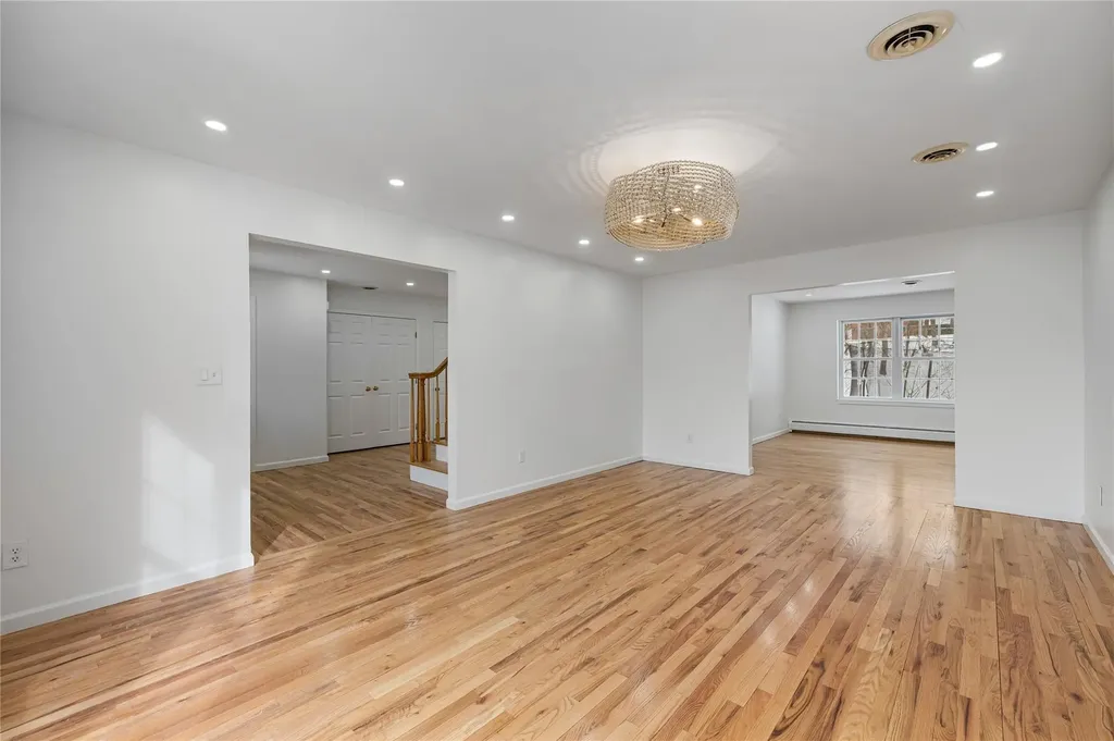 4 Terrace Court Monsey NY 10952