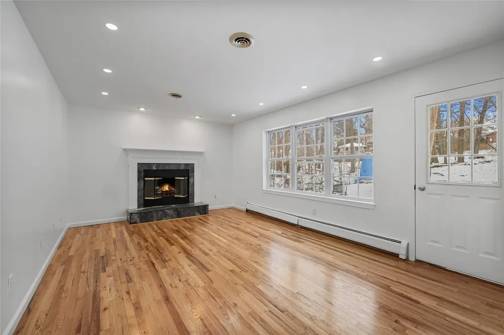 4 Terrace Court Monsey NY 10952