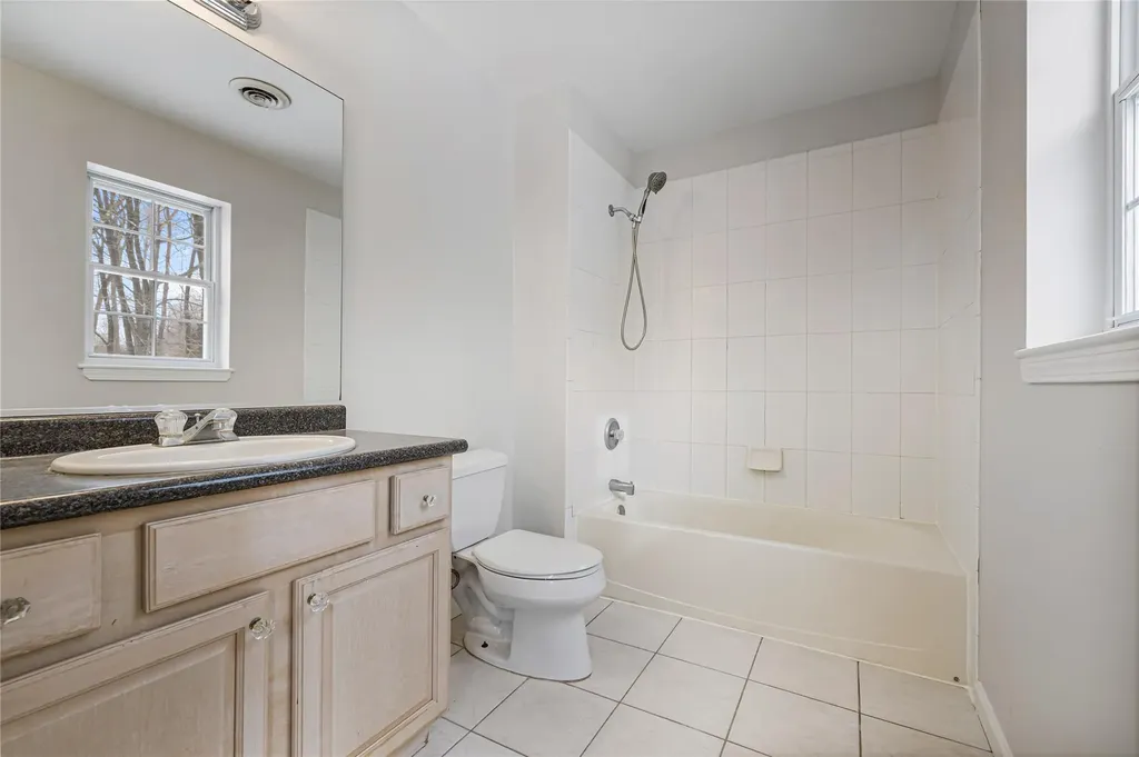 4 Terrace Court Monsey NY 10952