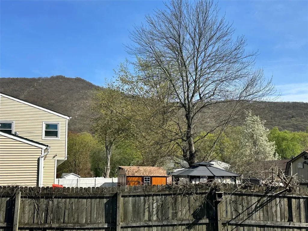 60 Phillips Street Beacon NY 12508