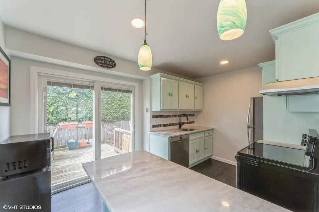 66 Albertson Avenue Albertson NY 11507