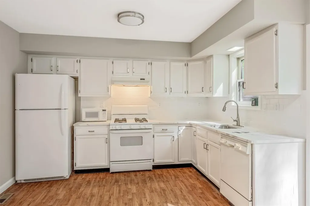 74 Foltim Way Congers NY 10920