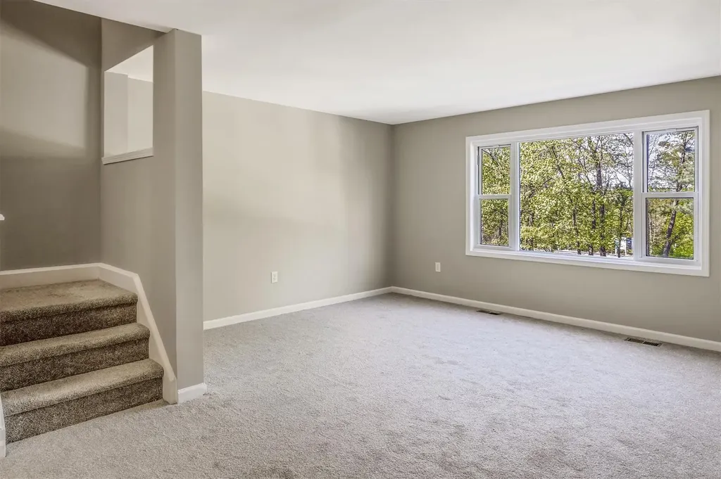 74 Foltim Way Congers NY 10920