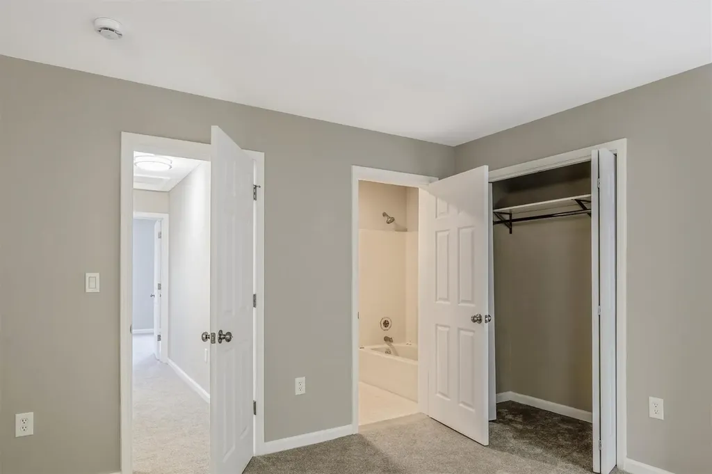 74 Foltim Way Congers NY 10920