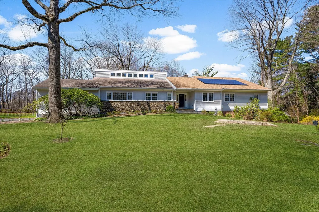 1030 Old White Plains Road Mamaroneck NY 10543