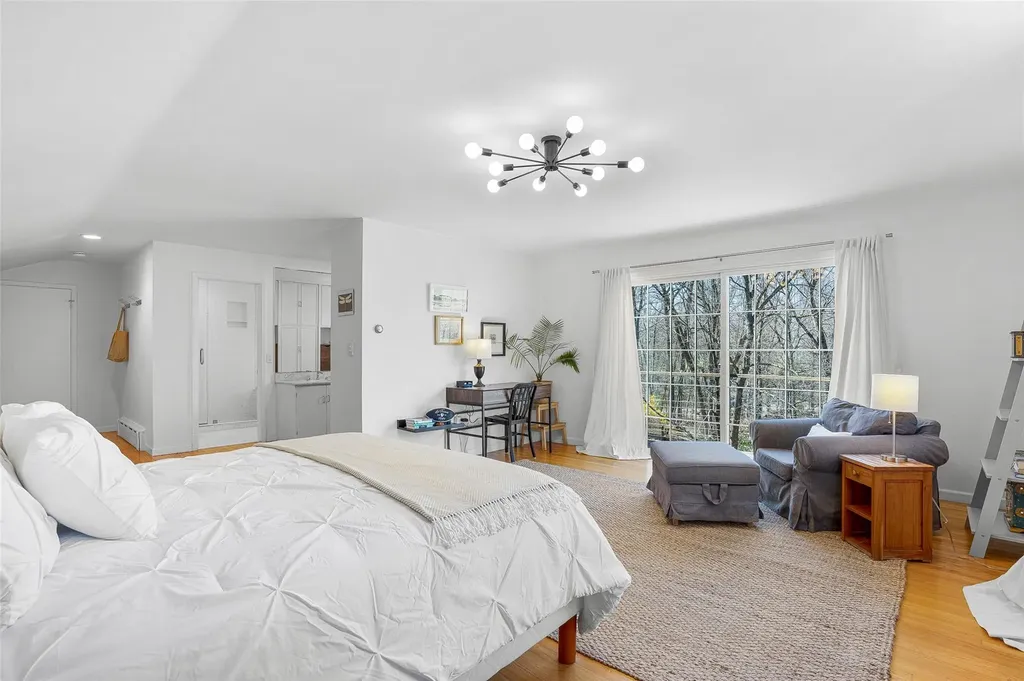1030 Old White Plains Road Mamaroneck NY 10543