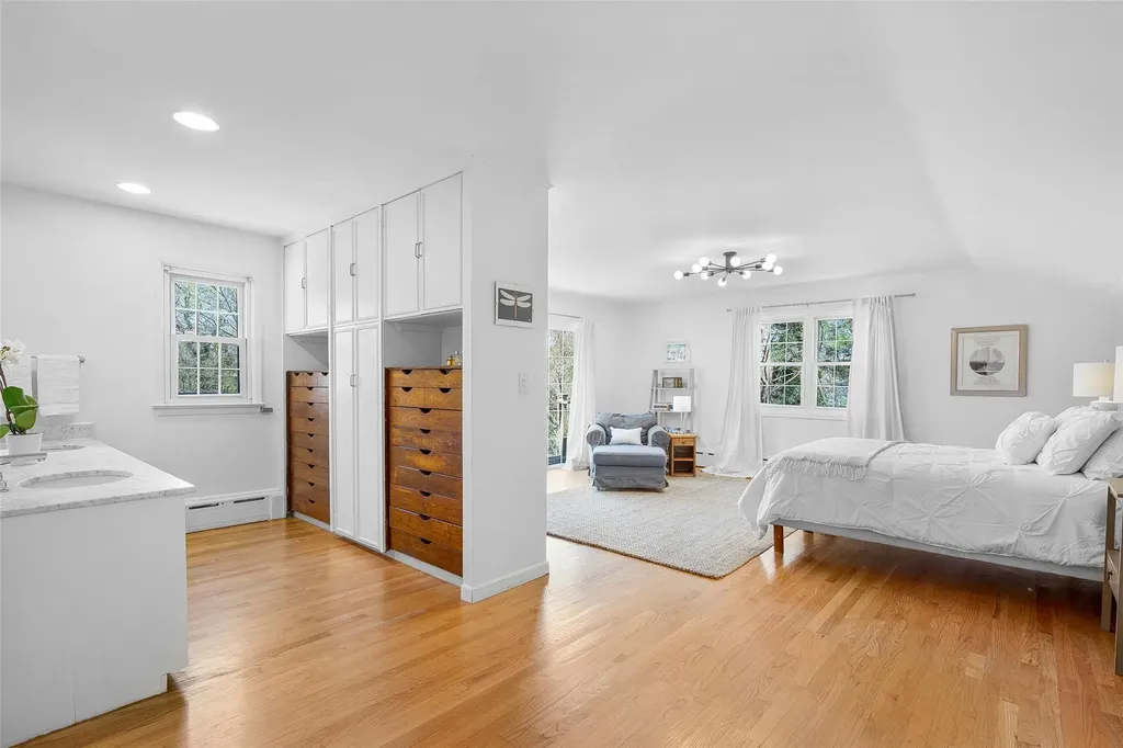 1030 Old White Plains Road Mamaroneck NY 10543