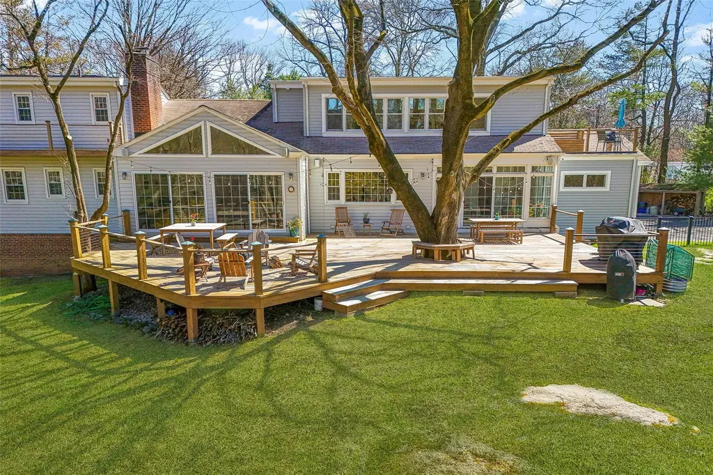 1030 Old White Plains Road Mamaroneck NY 10543