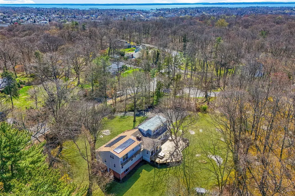 1030 Old White Plains Road Mamaroneck NY 10543