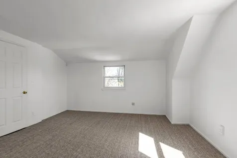 1263 Jackson Avenue Lindenhurst NY 11757