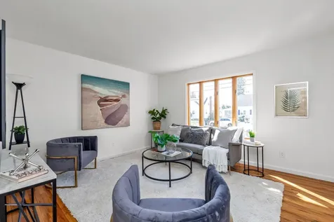 1263 Jackson Avenue Lindenhurst NY 11757