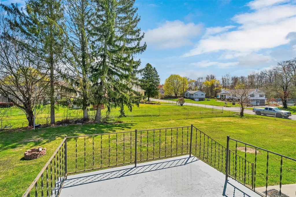 18 Stirrup Drive Newburgh NY 12550