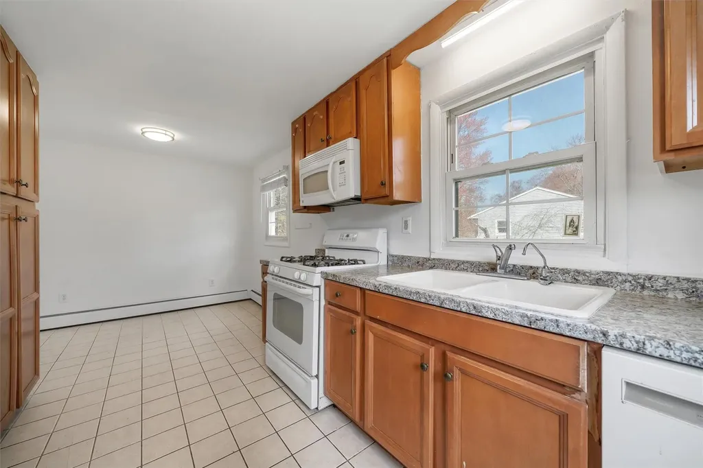 18 Stirrup Drive Newburgh NY 12550