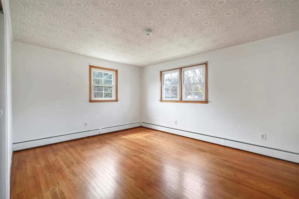 18 Stirrup Drive Newburgh NY 12550