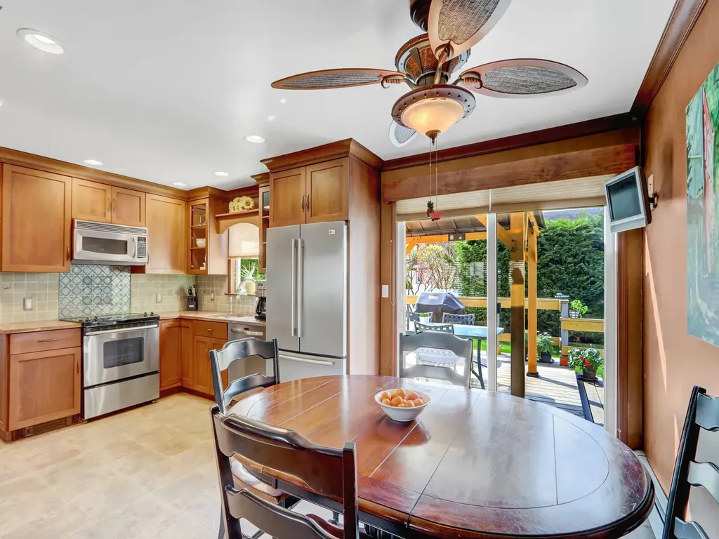1918 Carroll Avenue Merrick NY 11566