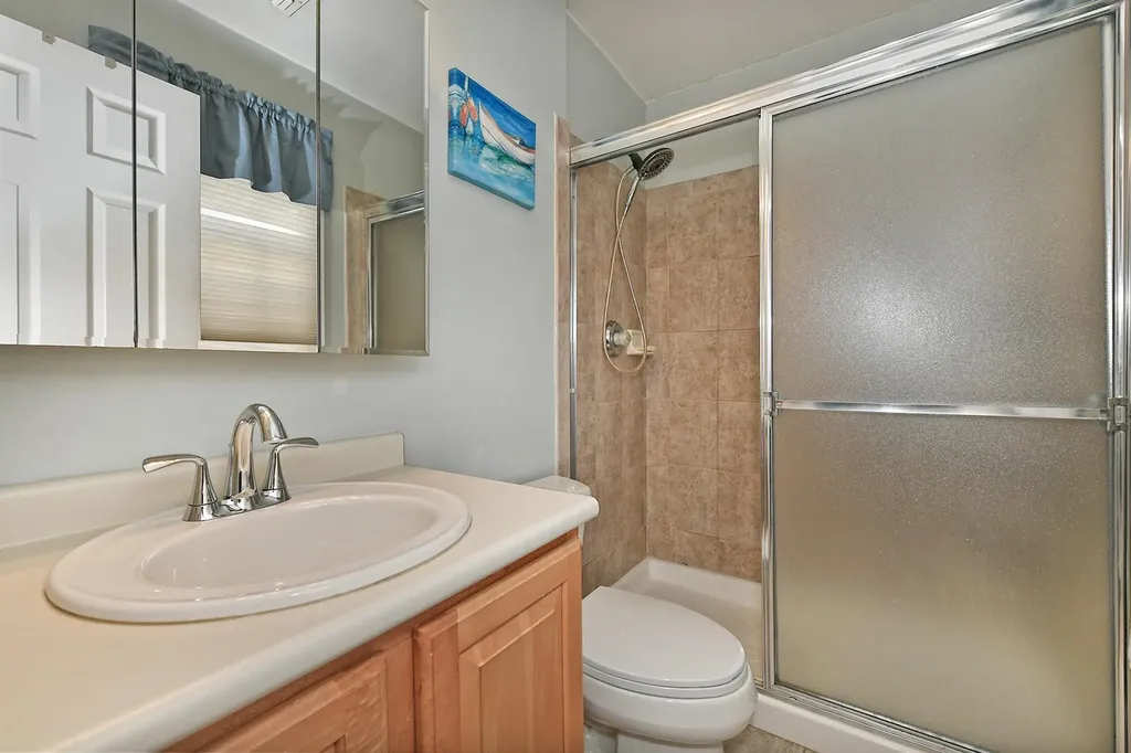 209 Pleasant Drive Bay Shore NY 11706