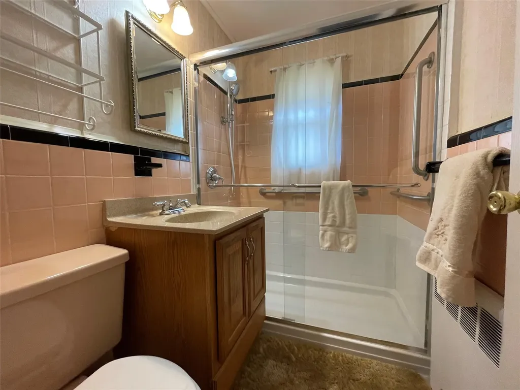 1825 Dover Road Wantagh NY 11793