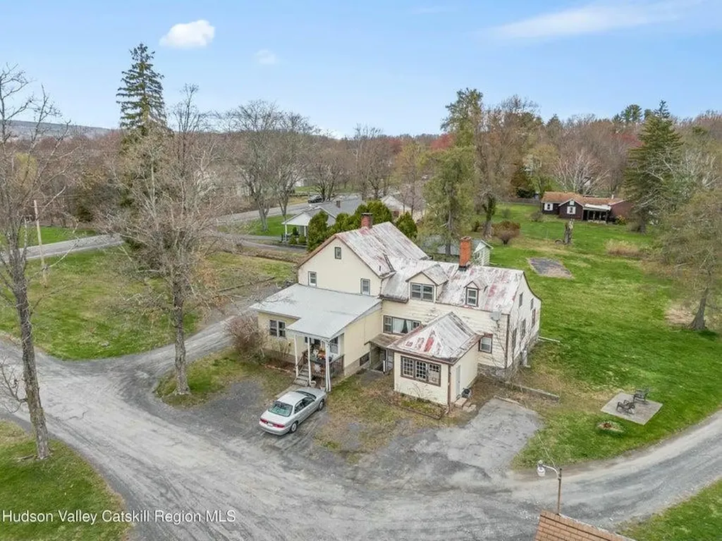 236 State Route 32 S New Paltz NY 12561