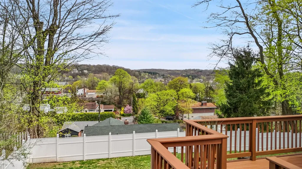 4 Perry Avenue White Plains NY 10603