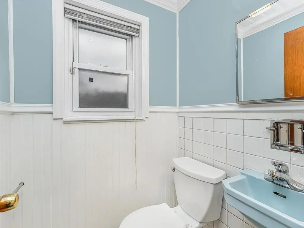 3060 Roberts Avenue Bronx NY 10461