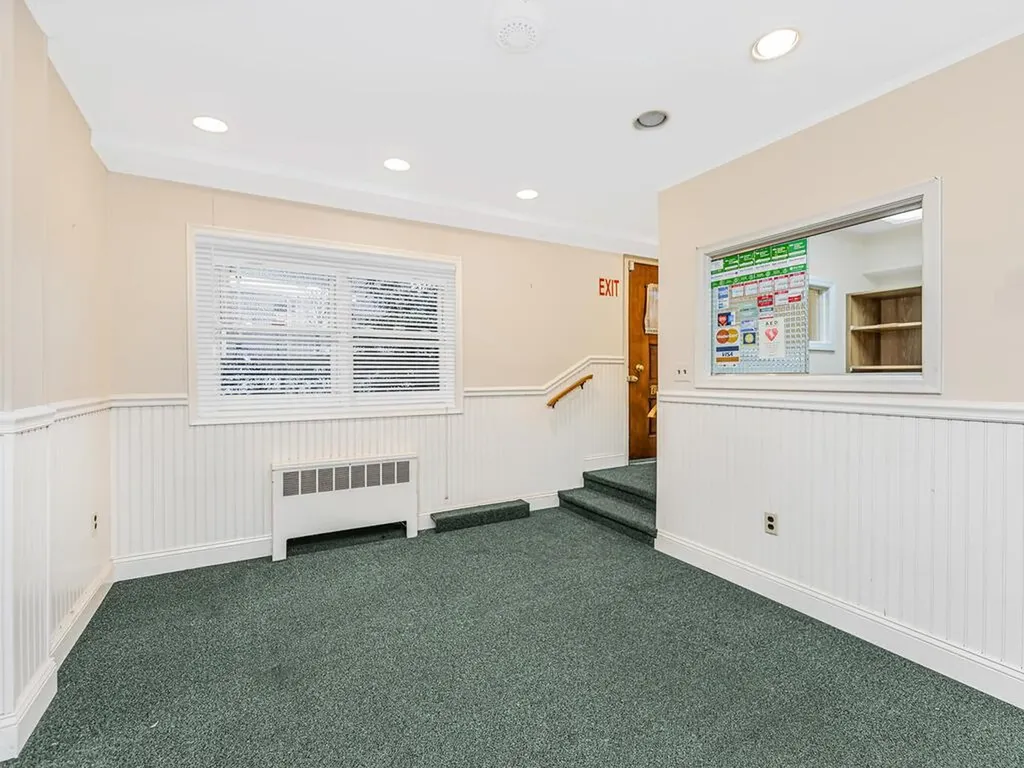 3060 Roberts Avenue Bronx NY 10461