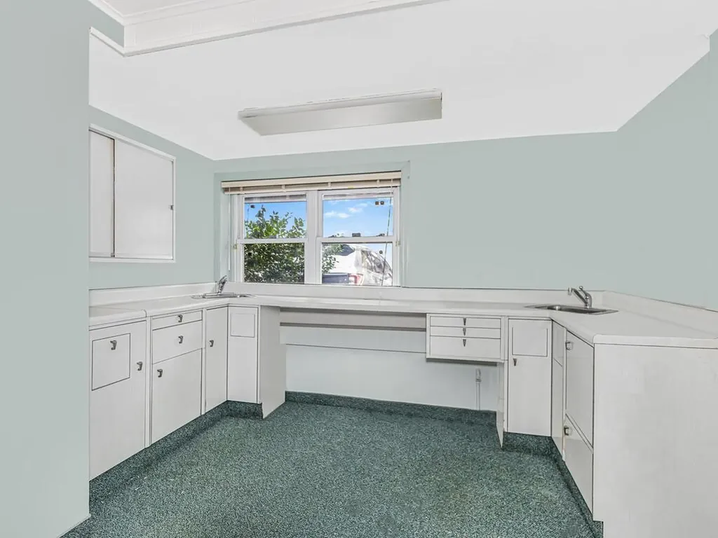 3060 Roberts Avenue Bronx NY 10461