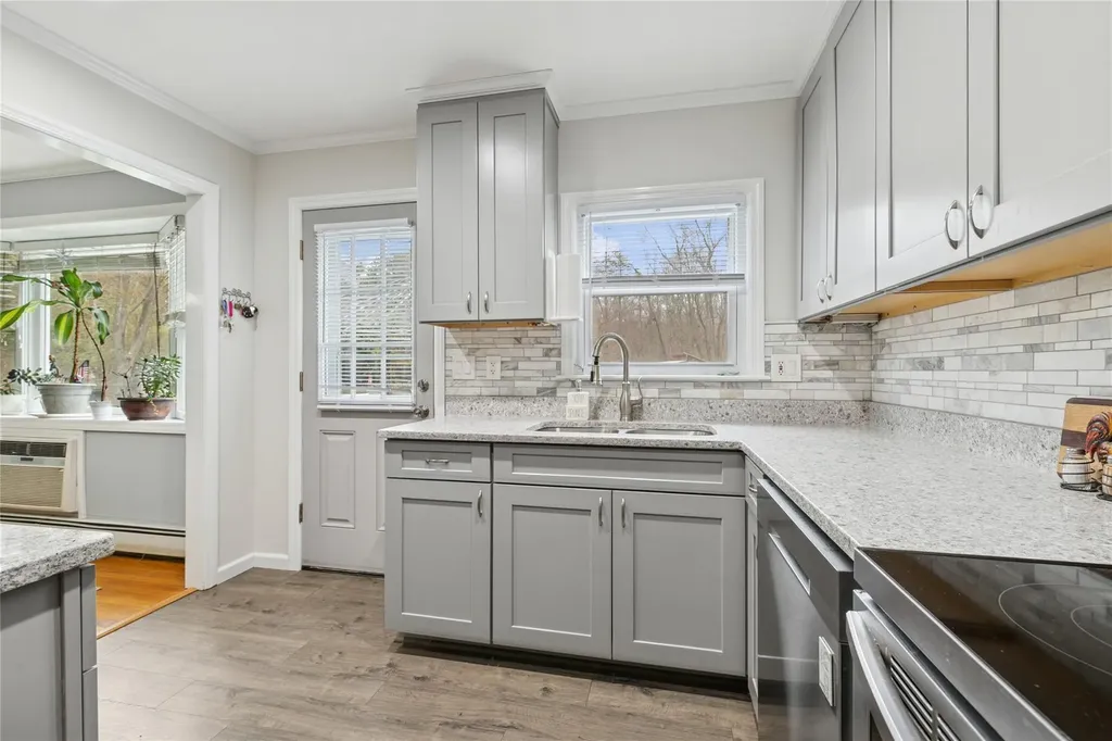 113 Ridge Road Ridge NY 11961