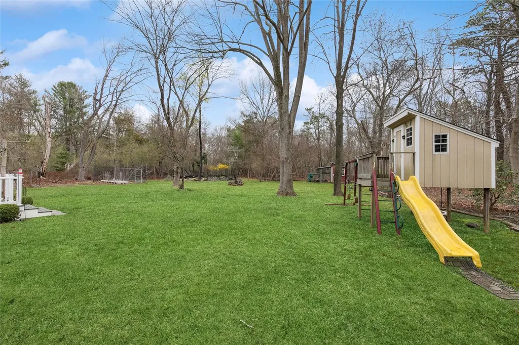113 Ridge Road Ridge NY 11961