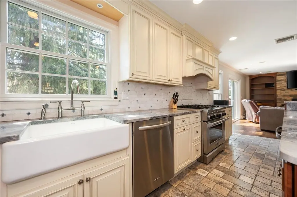 230 Route 202 Somers NY 10589