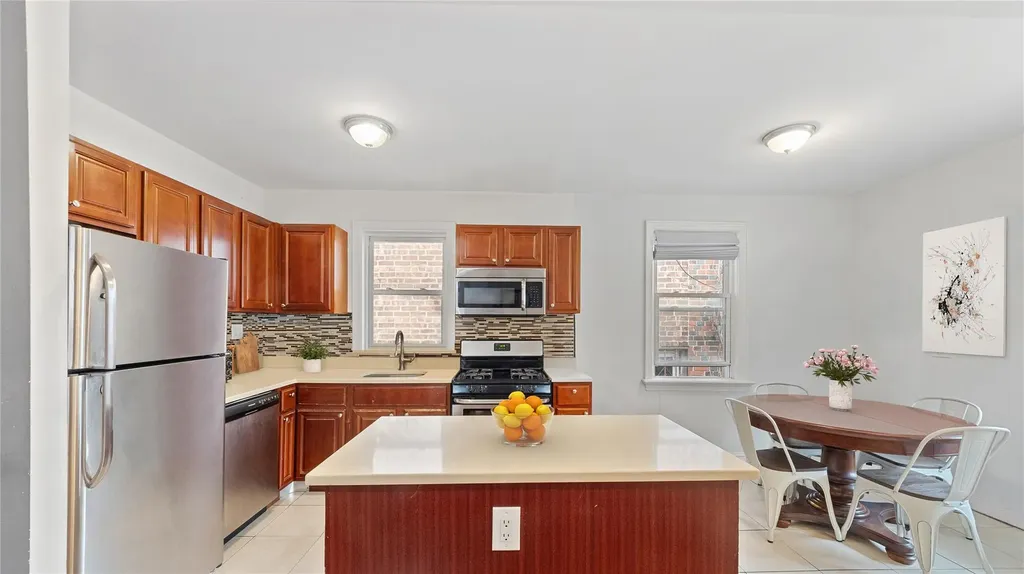 1813 Edenwald Avenue Bronx NY 10466