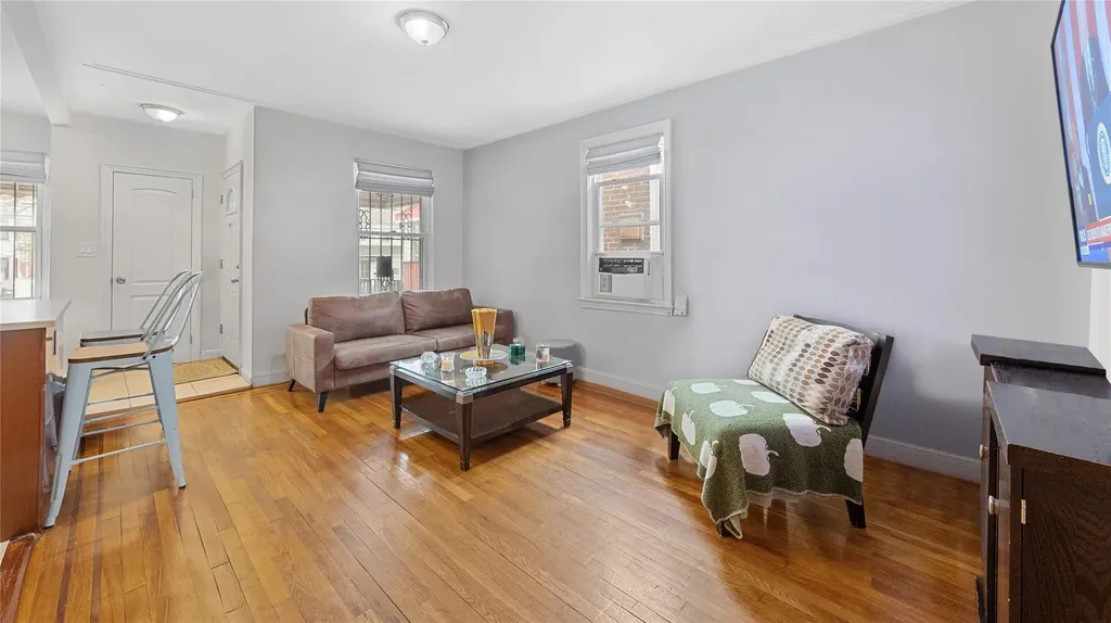 1813 Edenwald Avenue Bronx NY 10466