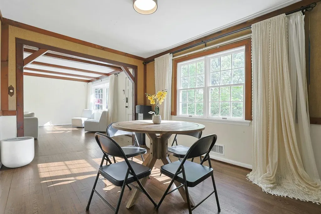 35 Harding Street Pearl River NY 10965