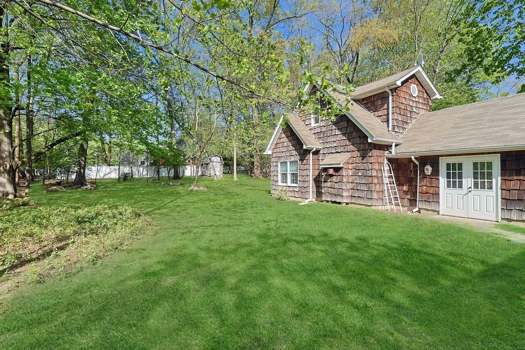 35 Harding Street Pearl River NY 10965