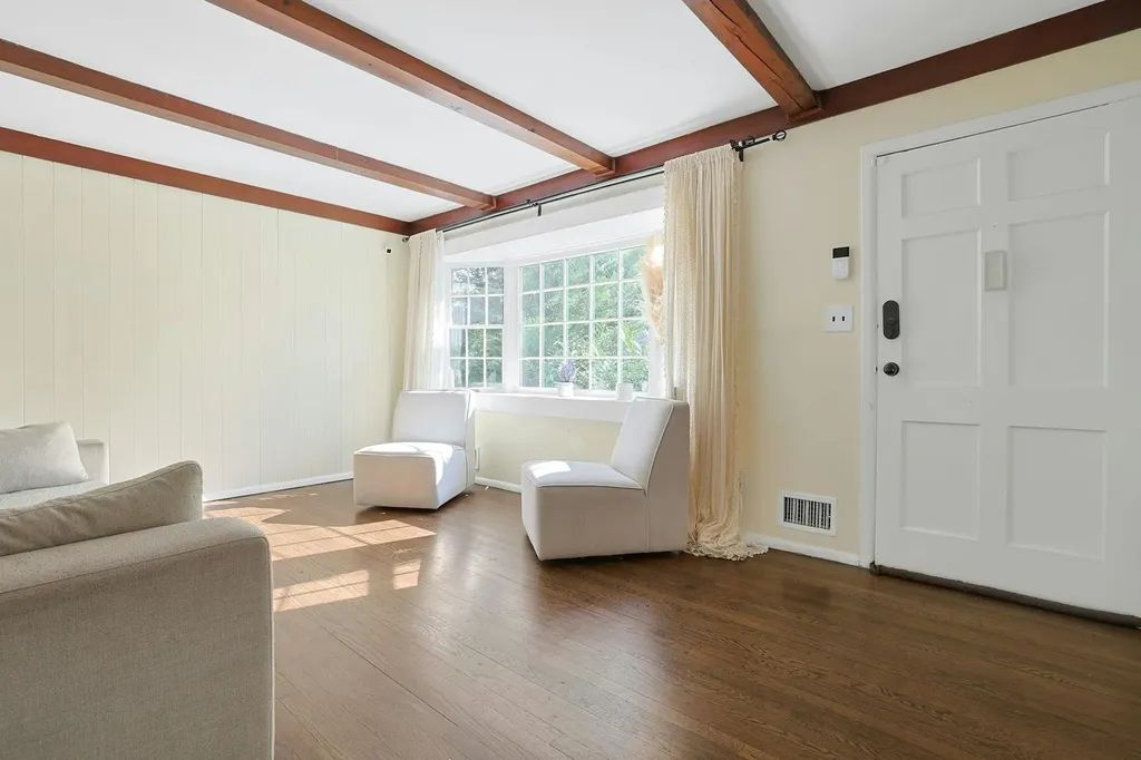 35 Harding Street Pearl River NY 10965