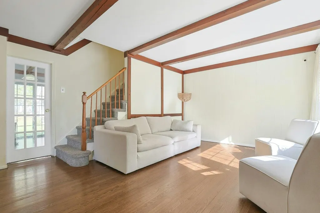 35 Harding Street Pearl River NY 10965