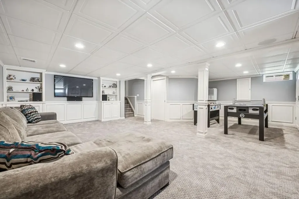 15 Mesa Road Syosset NY 11791