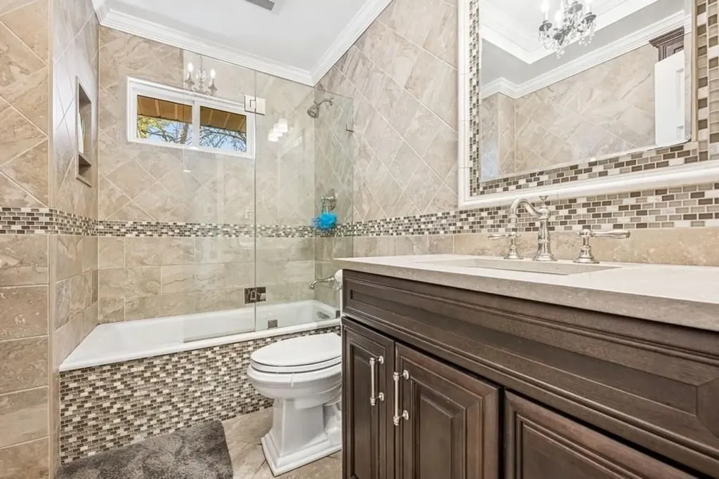 15 Mesa Road Syosset NY 11791