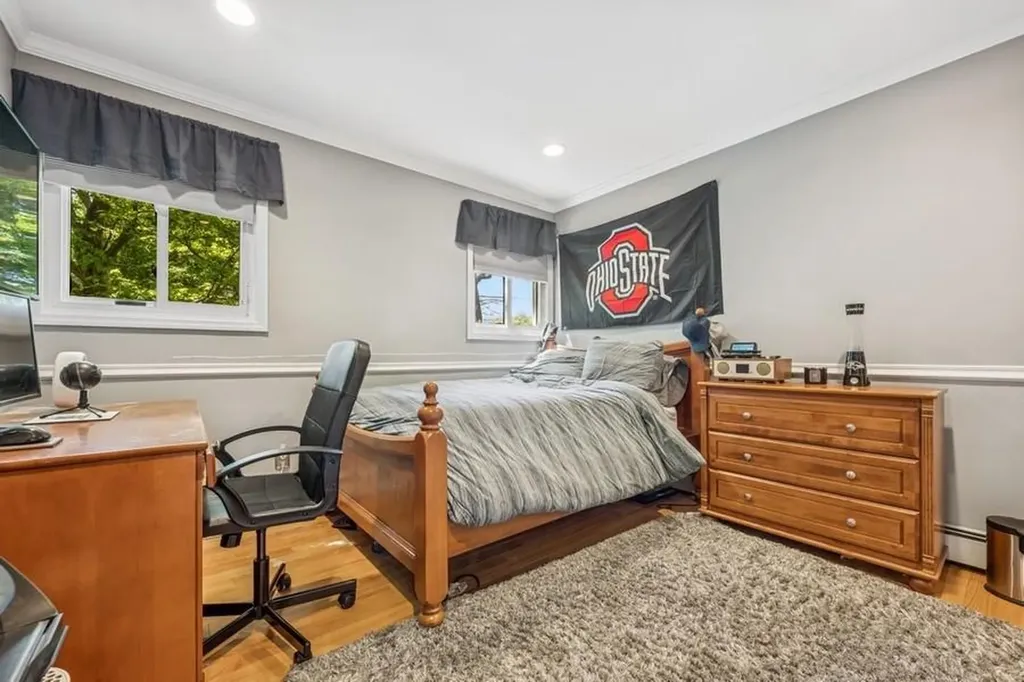 15 Mesa Road Syosset NY 11791