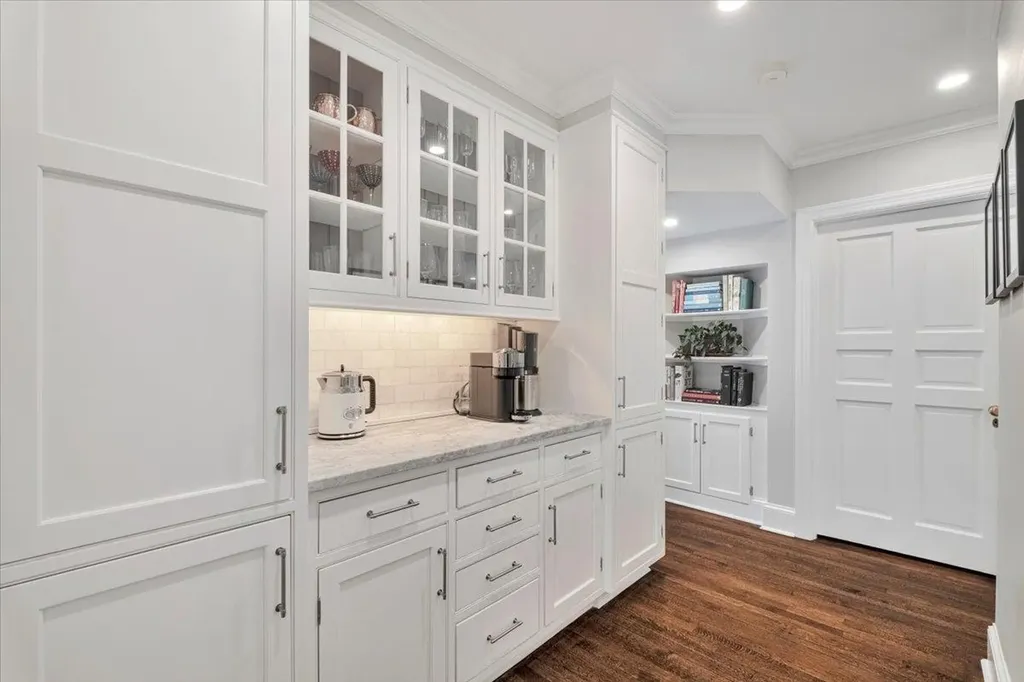 55 Deepwood Drive Chappaqua NY 10514