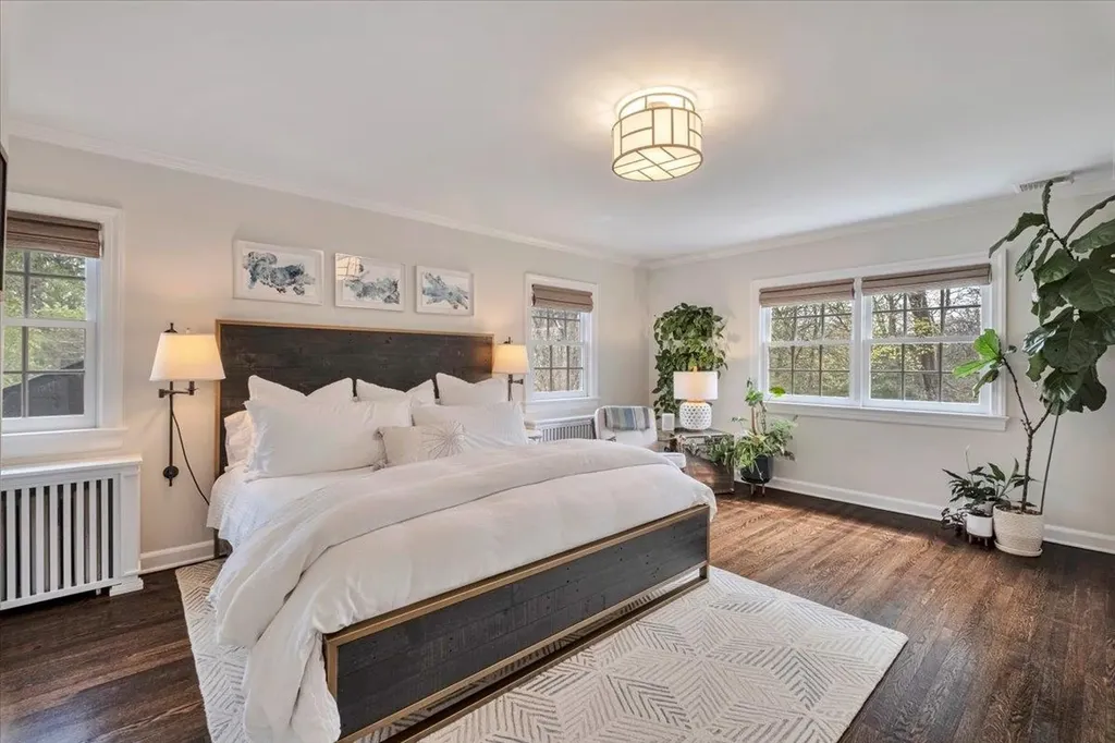 55 Deepwood Drive Chappaqua NY 10514