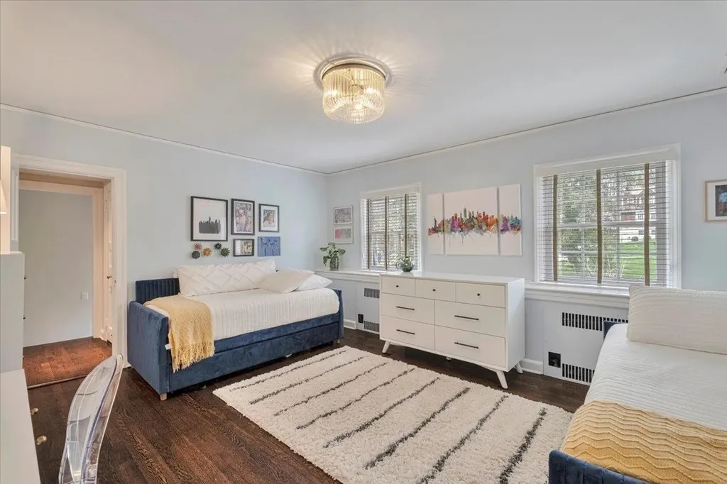 55 Deepwood Drive Chappaqua NY 10514